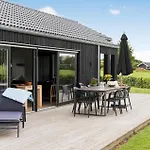펜션 3 Bedroom Beautiful In *