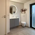 3 Bedroom Beautiful In * 하데르슬레우