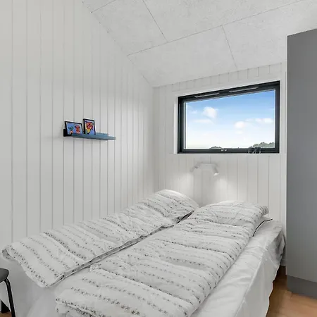 3 Bedroom Beautiful In Haderslev