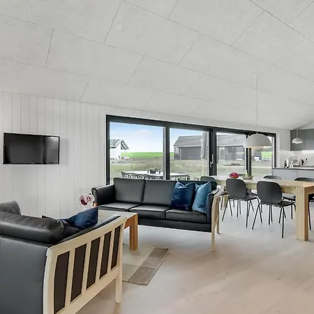 3 Bedroom Beautiful In