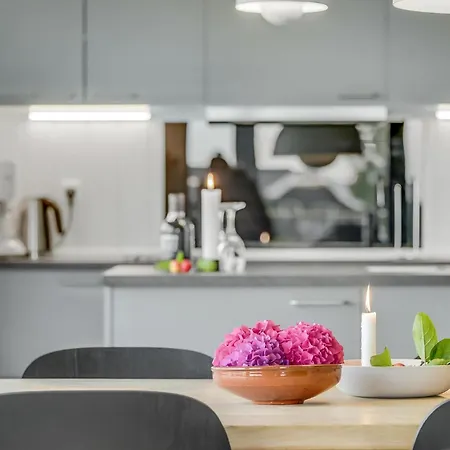 3 Bedroom Beautiful In Casa vacanze