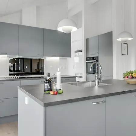 펜션 3 Bedroom Beautiful In 하데르슬레우